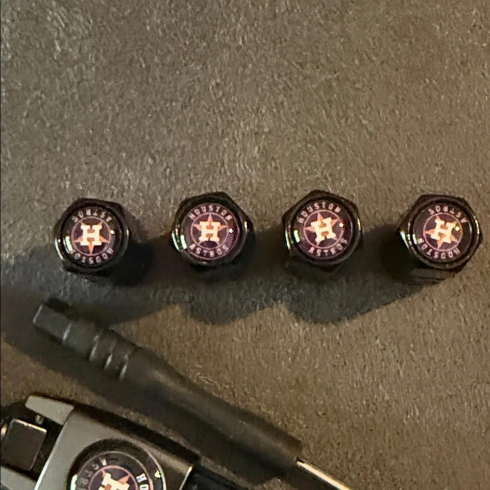 Astros Black Keychain Set